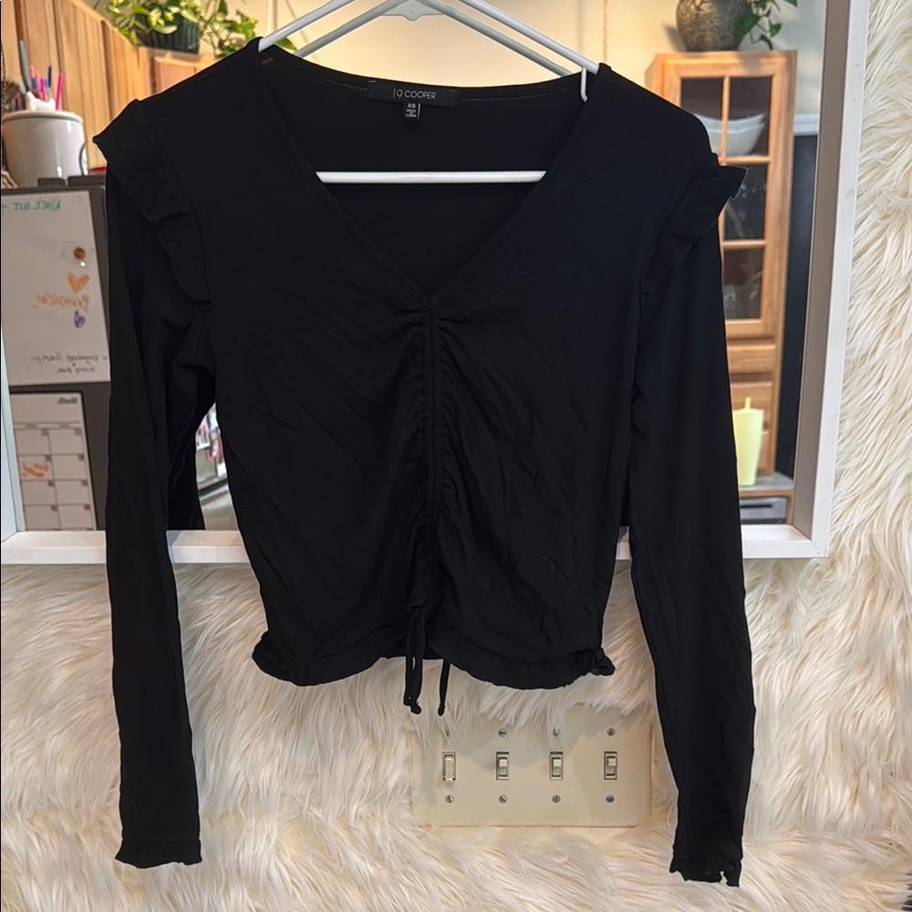 19 Cooper Black Ruched Tie Front Long Sleeve Blouse NWOT